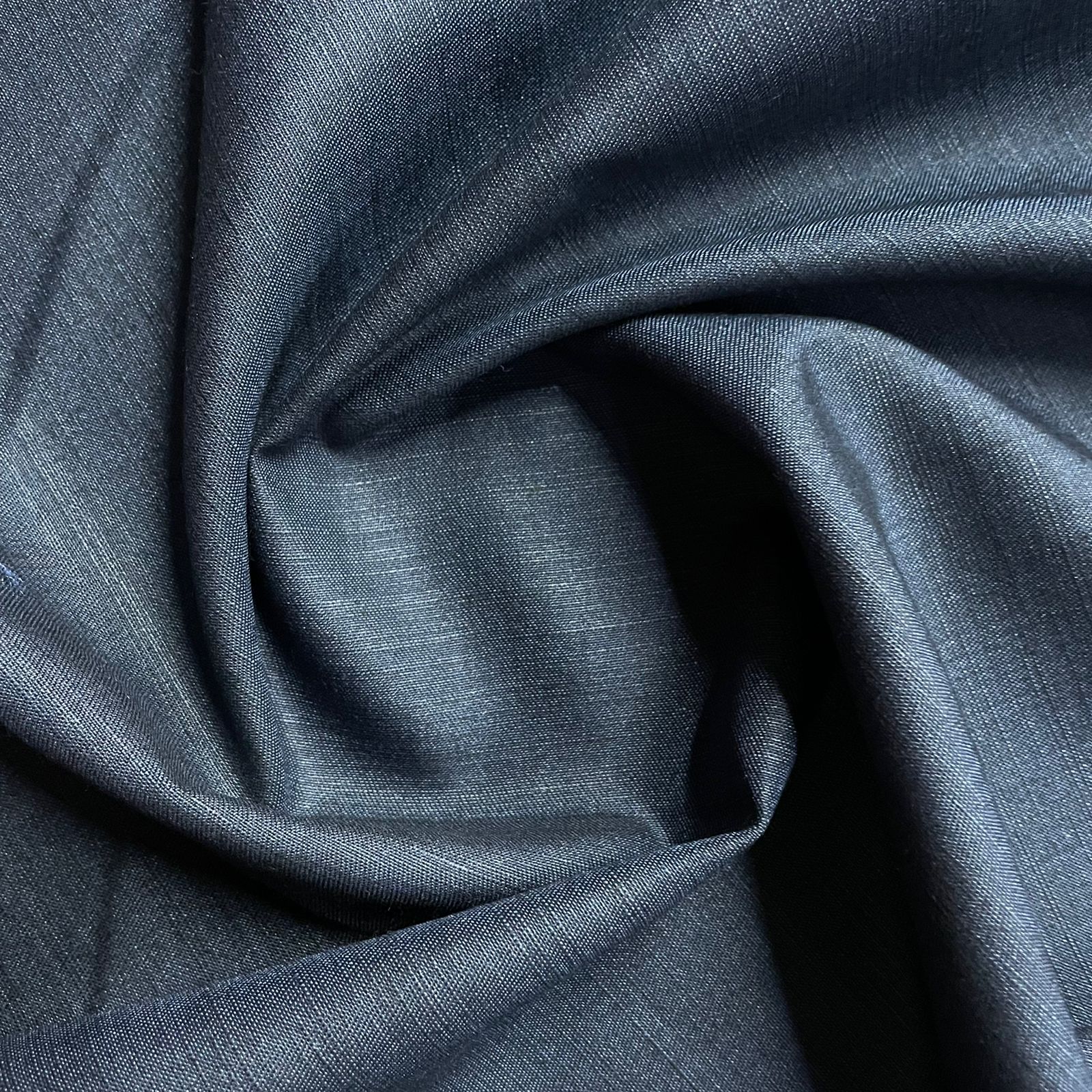 Navy Blue Solid Poly Viscose Suiting Fabric - TradeUNO