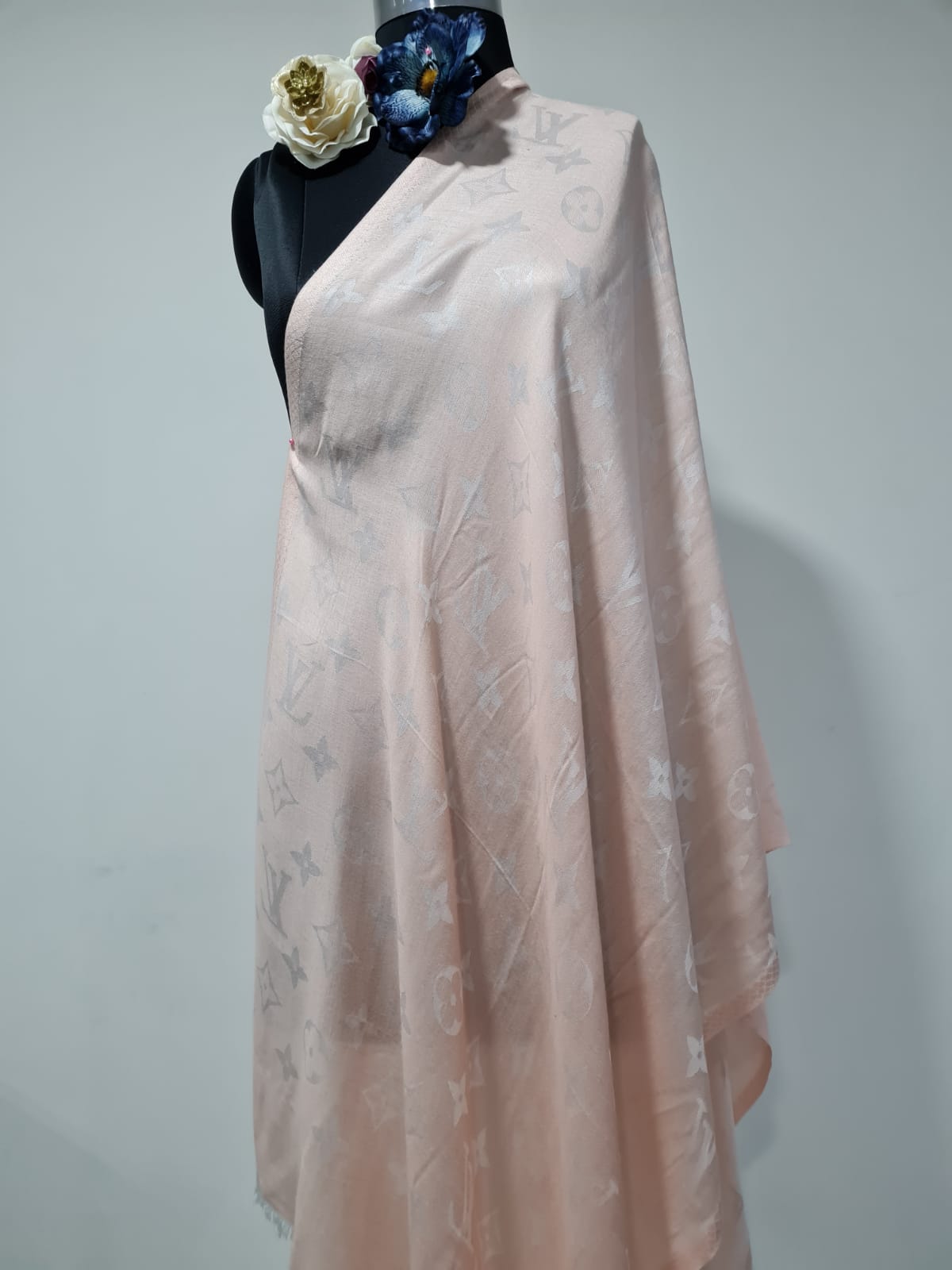 Viscose Shawl, Size 70x180 Peach Color Floral Print Shawl (TU-2959) Trade UNO