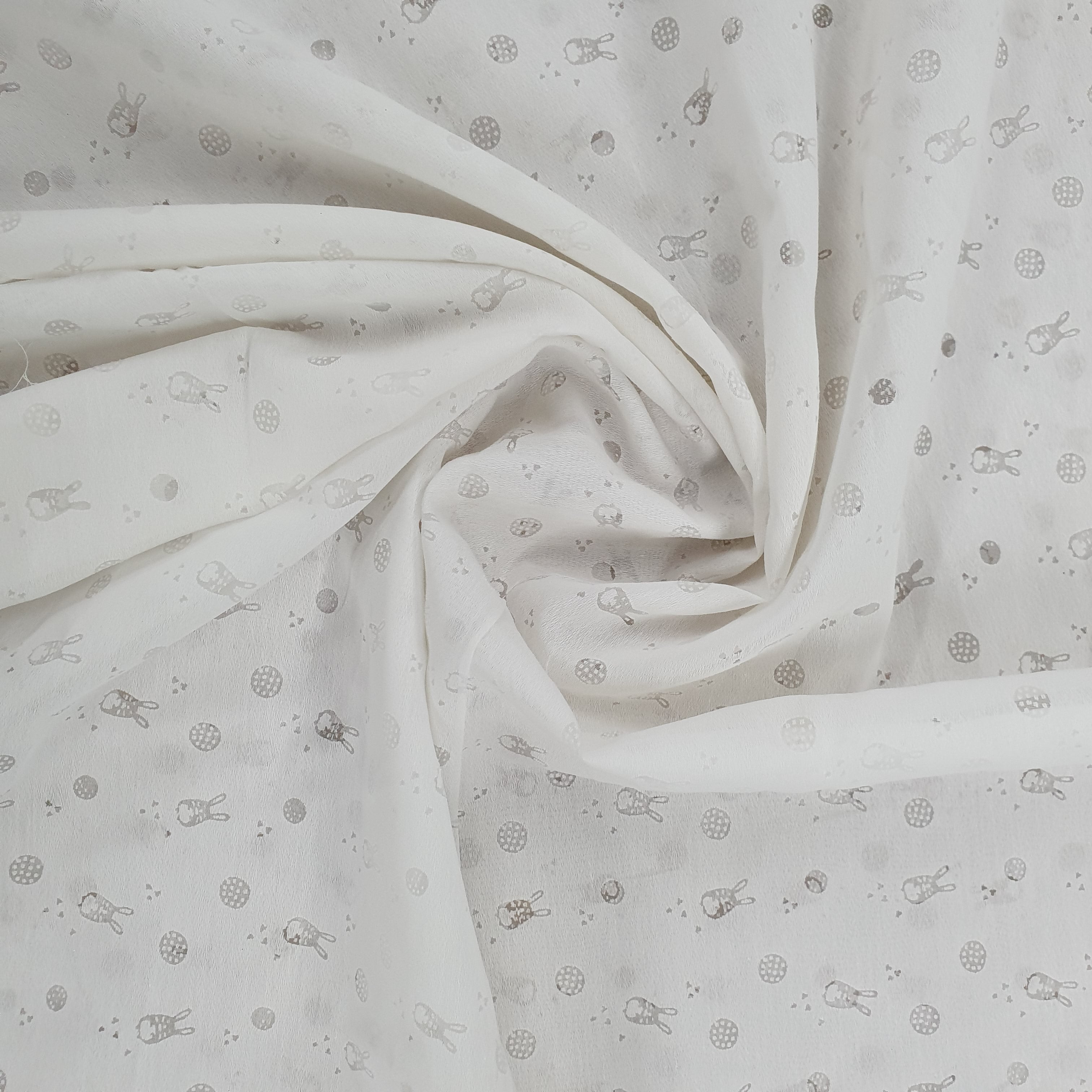 White Kids Print Organza Fabric Trade UNO