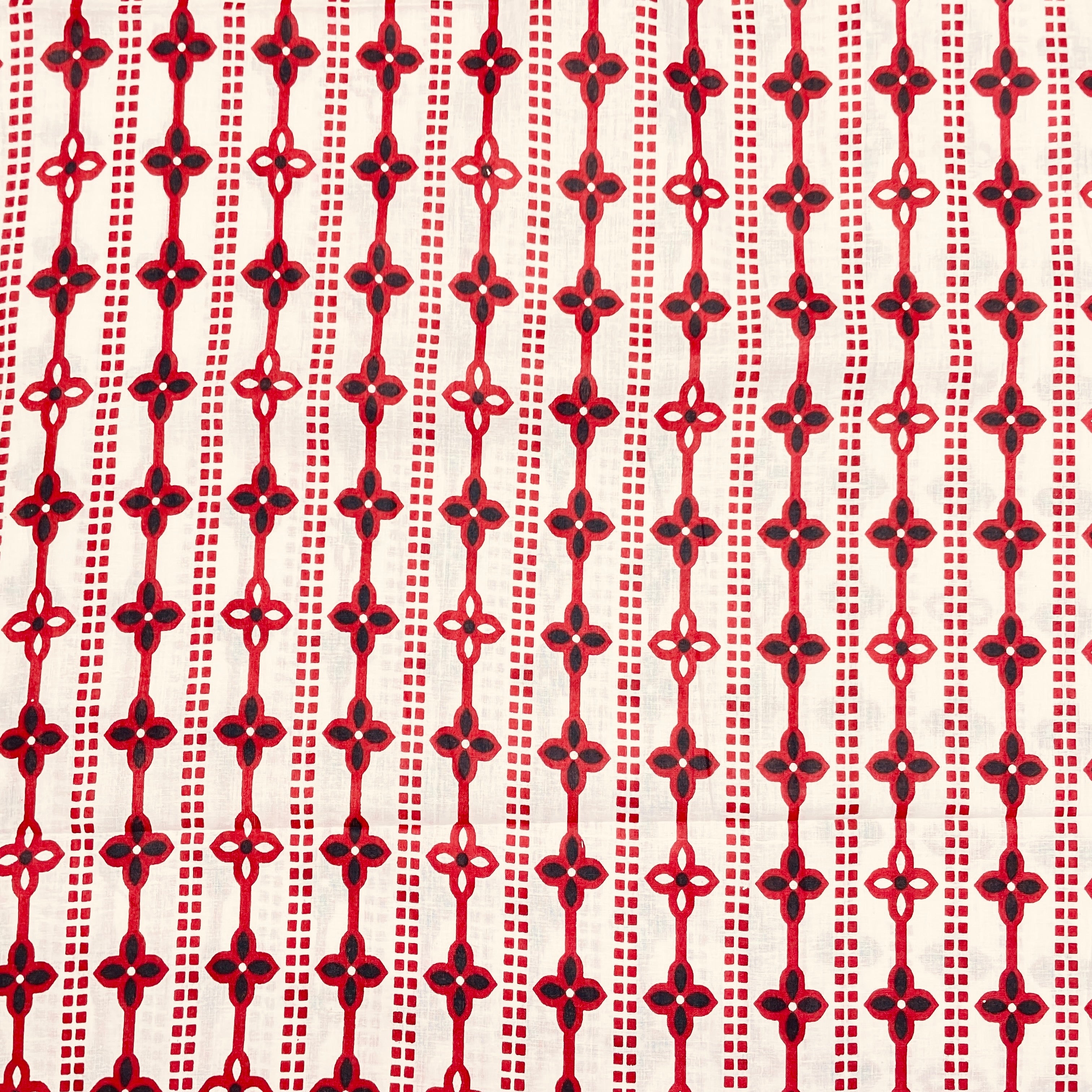 White & Red Geometrical Print Cotton Fabric - TradeUNO